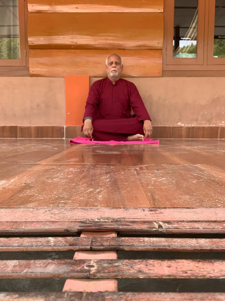 आसन पर
